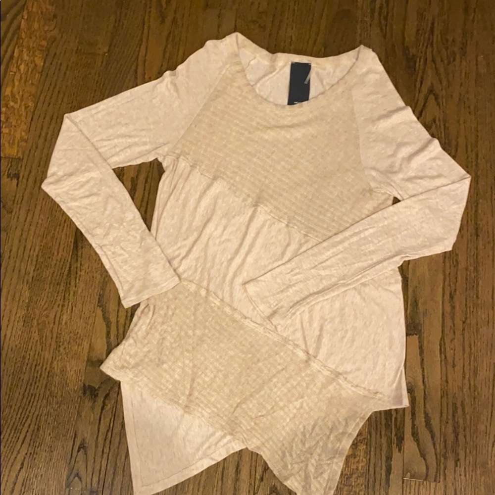 Heather by Bordeaux tan sweater size medium